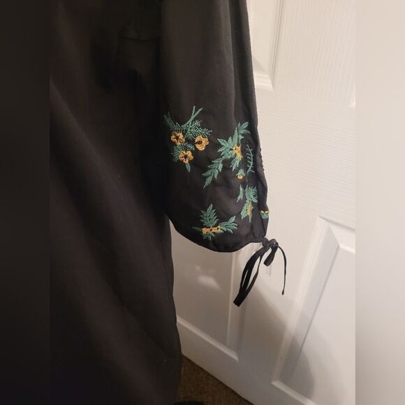 Bleuh Ciel embroidered floral tunic dress - Picture 4 of 6